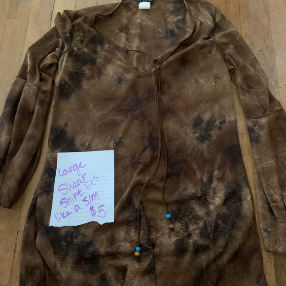 clothes - Picture 6 of 8